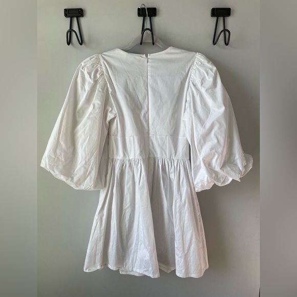 Danielle Bernstein puff sleeve white mini dress with corset style bodice, sz 2 - Picture 3 of 6